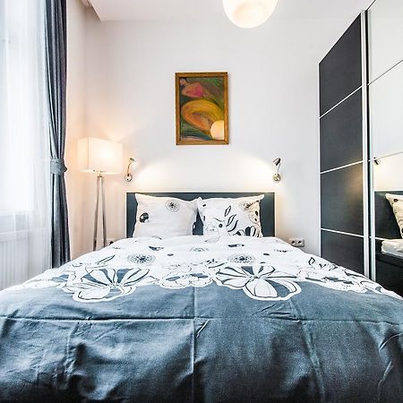 クラクフApartament Czapskich Big Houseアパートメント エクステリア 写真